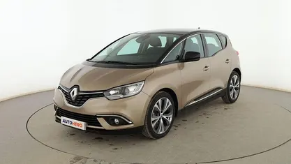 Usado Renault Scénic IV Zen 110 CV (80 kW) 2018 Gris Monovolumen