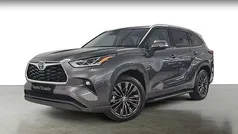 Gris / plata Usado 2021 Toyota Highlander Advance SUV | 40.890 € (Precio justo)
