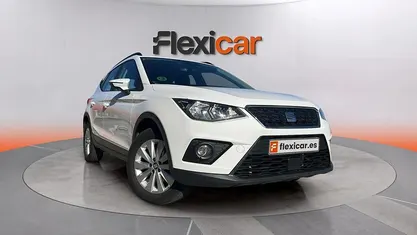 Usado Seat Arona Ecomotive 116 CV (85 kW) 2019 SUV