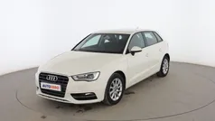 Blanco Usado 2014 Audi A3 Attraction Utilitario | 13.299 € (Un poco caro)