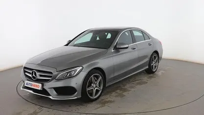 Gris Usado 2015 Mercedes C220 AMG line Berlina | 22.999 € (Precio justo)