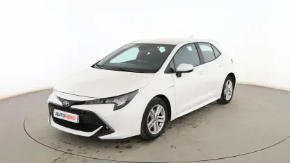 Occasion Toyota Corolla Active 122 PK (89 kW) 2021 Wit Sedan
