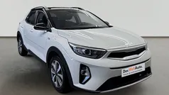 Blanco Usado 2022 Kia Stonic SUV | 13.500 € (Buen precio)