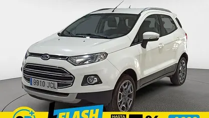 Usado Ford Ecosport Titanium 95 CV (69 kW) 2015 Blanco SUV