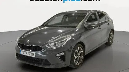 Usado Kia Ceed 116 CV (85 kW) 2019 Gris Utilitario