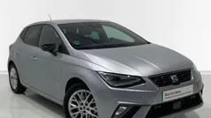 Gris plata Usado 2024 Seat Ibiza FR | 18.378 € (Precio justo)