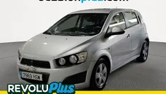 Gris plata Usado 2013 Chevrolet Aveo LT Utilitario | 6490 € (Precio justo)
