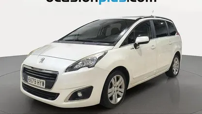 Usado 2014 Peugeot 5008 Style Monovolumen | 8350 € (Precio justo)