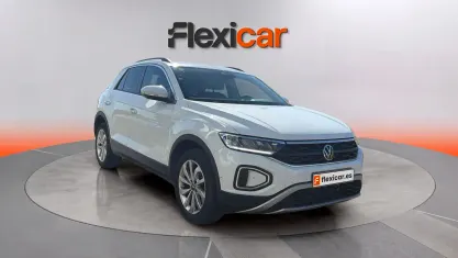 Usado VW T-Roc Life 150 CV (110 kW) 2023 Blanco SUV