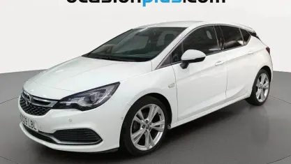 Usado Opel Astra 150 CV (110 kW) 2019 Blanco Utilitario