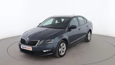 Gris Usado 2019 Skoda Octavia Ambition Berlina | 13.899 € (Precio justo)