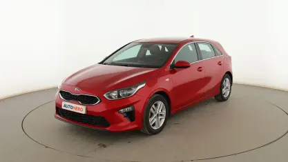 Usado Kia Ceed Edition 7 100 CV (73 kW) 2019 Rojo Utilitario