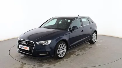 Usado Audi A3 Sportback Design 115 CV (84 kW) 2017 Azul Utilitario