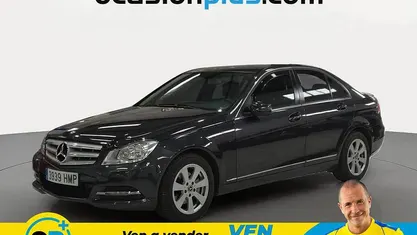Usado Mercedes C220 Avantgarde 170 HP (125 kW) 2012 Preto Sedan
