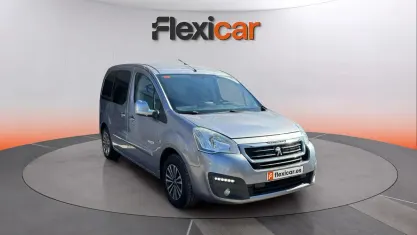 Käytetty Peugeot Partner Tepee Outdoor 100 HP (73 kW) 2017 Harmaa Tila-auto