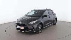 Gris Usado 2021 Toyota Yaris Hybrid Style Utilitario | 19.199 € (Precio justo)