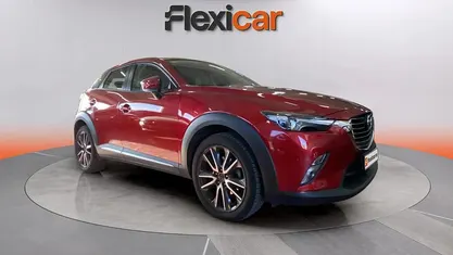 Käytetty Mazda CX-3 Luxury 120 HP (88 kW) 2018 Punainen Katumaasturi