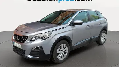 Usado Peugeot 3008 Active 131 CV (96 kW) 2019 Gris SUV