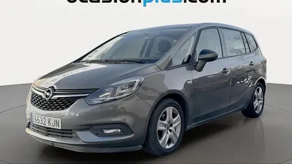 Usado Opel Zafira Expression 120 CV (88 kW) 2018 Gris Monovolumen
