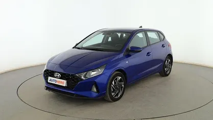 Usado Hyundai i20 101 CV (74 kW) 2023 Azul Utilitario