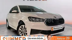 Usado 2023 Skoda Fabia Active Berlina | 15.390 € (Precio justo)