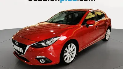 Usado Mazda 3 Luxury 120 CV (88 kW) 2015 Rojo Utilitario