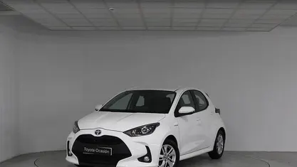 Usado 2021 Toyota Yaris Hybrid Business Edition | 18.490 € (Buen precio)