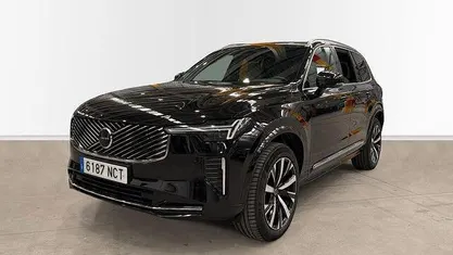 Usado Volvo XC90 Core 250 CV (183 kW) 2025 SUV