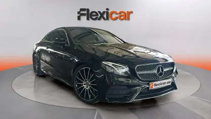 Usado Mercedes E220 194 CV (142 kW) 2019 Negro Coupe