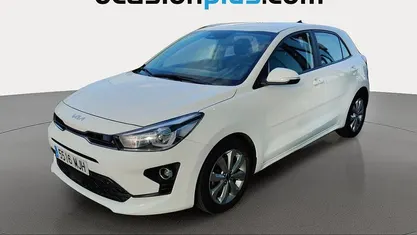 Usado Kia Rio 100 CV (73 kW) 2023 Blanco Utilitario