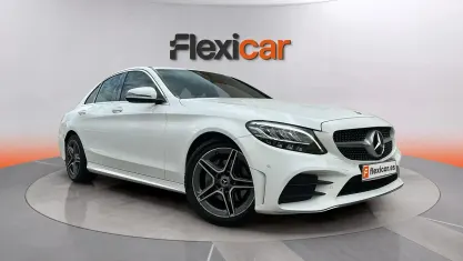 Usado Mercedes C200 160 CV (117 kW) 2019 Blanco Berlina