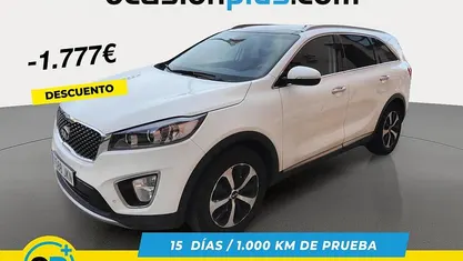 Blanco Usado 2015 Kia Sorento SUV | 17.213 € (Buen precio)