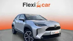Gris Usado 2022 Toyota Yaris Hybrid Active | 21.490 € (Precio justo)