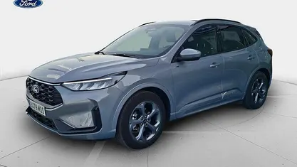 Todoterreno Usado 2024 Ford Kuga ST-Line SUV | 31.485 € (Un poco caro)