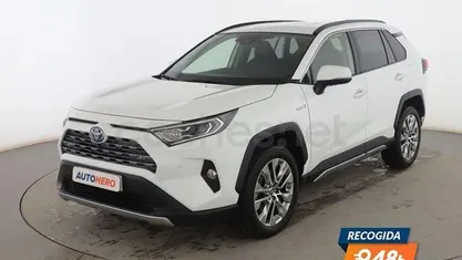 Usado Toyota RAV4 Hybrid Luxury 218 CV (160 kW) 2022 SUV