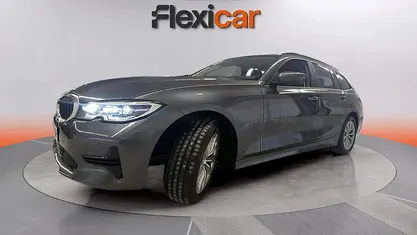 Usado BMW 320e 190 CV (139 kW) 2021 Negro Familiar