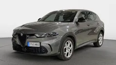 Gris Usado 2022 Alfa Romeo Tonale Sprint SUV | 22.637 € (Precio justo)