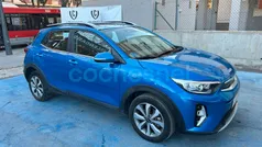 Azul Usado 2024 Kia Stonic SUV | 18.900 € (Precio justo)