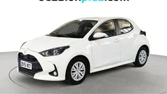 Usado 2023 Toyota Yaris Active Utilitario | 14.228 € (Buen precio)
