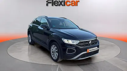 Usado VW T-Roc Life 150 CV (110 kW) 2023 SUV
