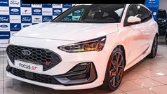Blanco Nuevo 2025 Ford Focus ST Familiar | 34.900 €