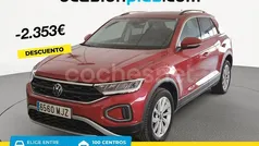 Rojo Usado 2023 VW T-Roc Life SUV | 25.890 € (Precio justo)