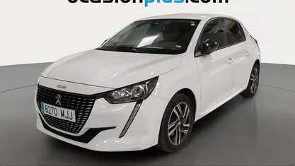 Usado Peugeot 208 Allure 102 CV (75 kW) 2023 Blanco Utilitario