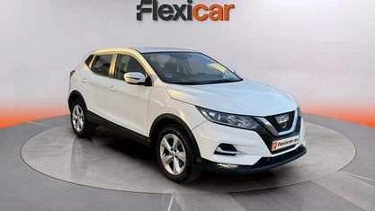 Usado Nissan Qashqai Acenta 116 HP (85 kW) 2021 Branco SUV