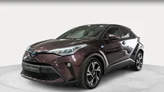 Violeta / lila Usado 2023 Toyota C-HR Advance SUV | 27.500 € (Precio justo)