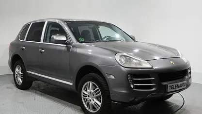 Käytetty Porsche Cayenne S 385 HP (283 kW) 2007 Harmaa Katumaasturi