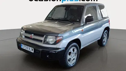 Usado 2001 Mitsubishi Montero Plus SUV | 7900 € (Buen precio)