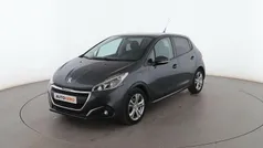 Gris Usado 2015 Peugeot 208 Active Utilitario | 6999 € (Precio justo)