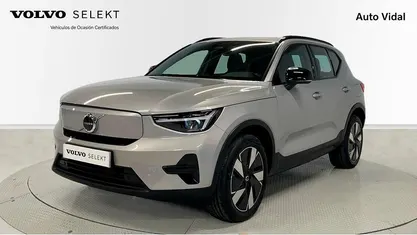Usado Volvo XC40 Plus 185 kW (252 CV) 2023 Gris SUV