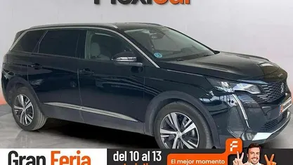 Usado Peugeot 5008 Allure 131 CV (96 kW) 2021 Monovolumen